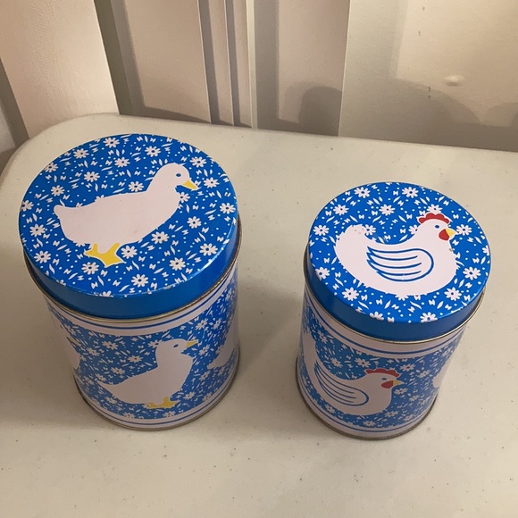 Set 2 vtg made Taiwan duck/rooster tin canisters - Picture 2 of 8